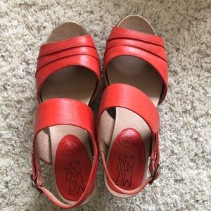 Miz Mooz Cherry Ruthy  wedge sandal